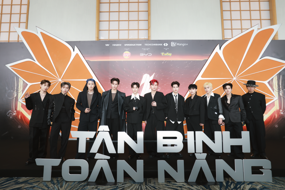 Soobin áp lực không biết dạy gì cho 11 tân binh toàn năng