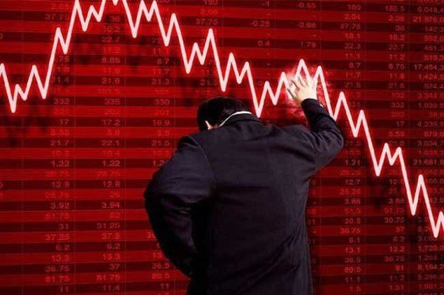 Mất hơn 48 điểm trong một phiên, VN-Index đánh rơi mốc tâm lý quan trọng