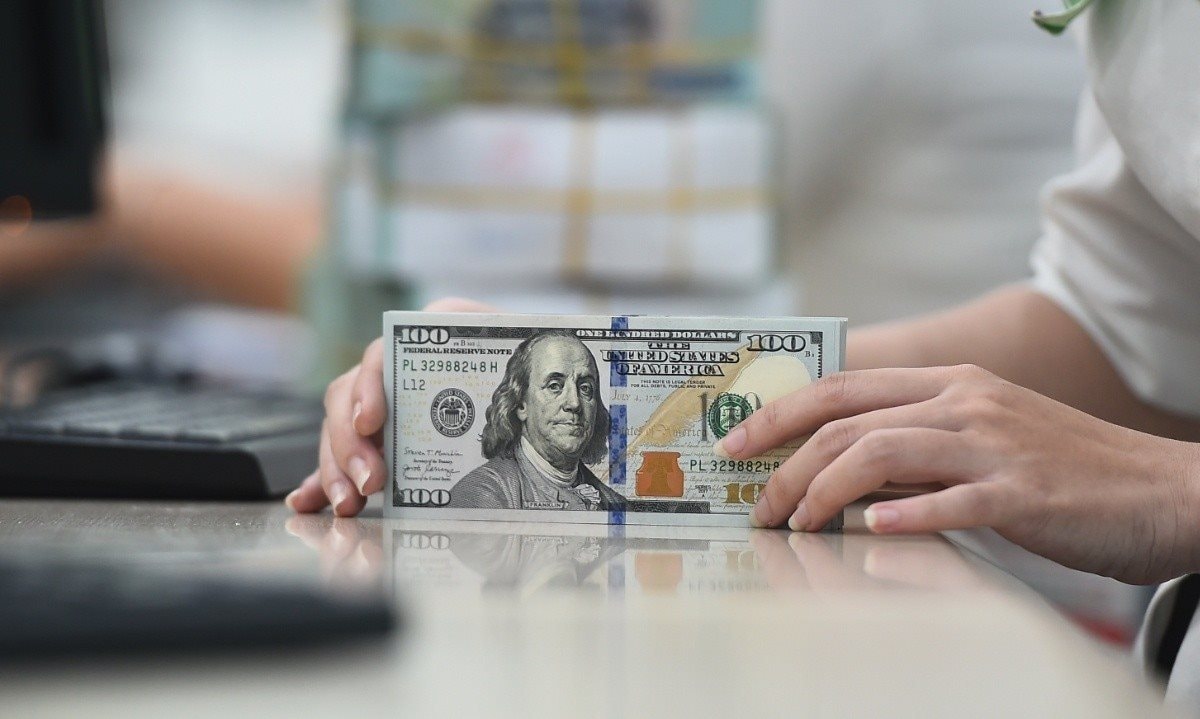Tỷ giá ngoại tệ hôm nay 21/6: Đồng USD duy trì ưu thế sau tuần tăng mạnh