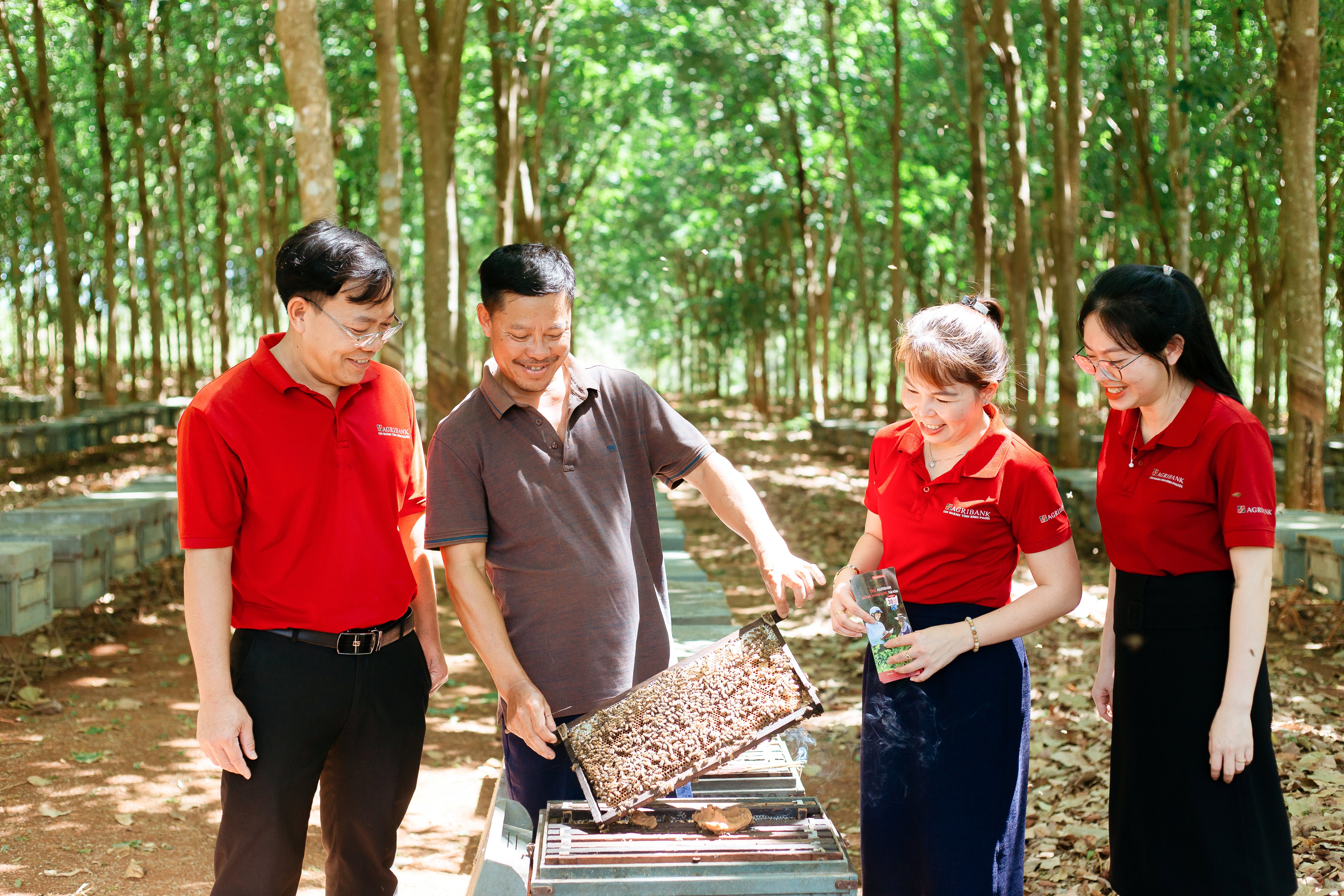 Agribank: Mô hình “Tổ vay vốn” trợ lực vững chắc cho tam nông