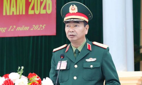 Thủ tướng bổ nhiệm Trung tướng Trương Mạnh Dũng làm Phó Tổng Tham mưu trưởng QĐNĐ Việt Nam