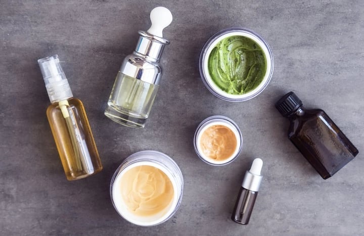 Bộ Y tế thu hồi 286 số tiếp nhận phiếu công bố mỹ phẩm: Johnson’s, Neutrogena, Lemonade… xuất hiện trong danh sách thu hồi