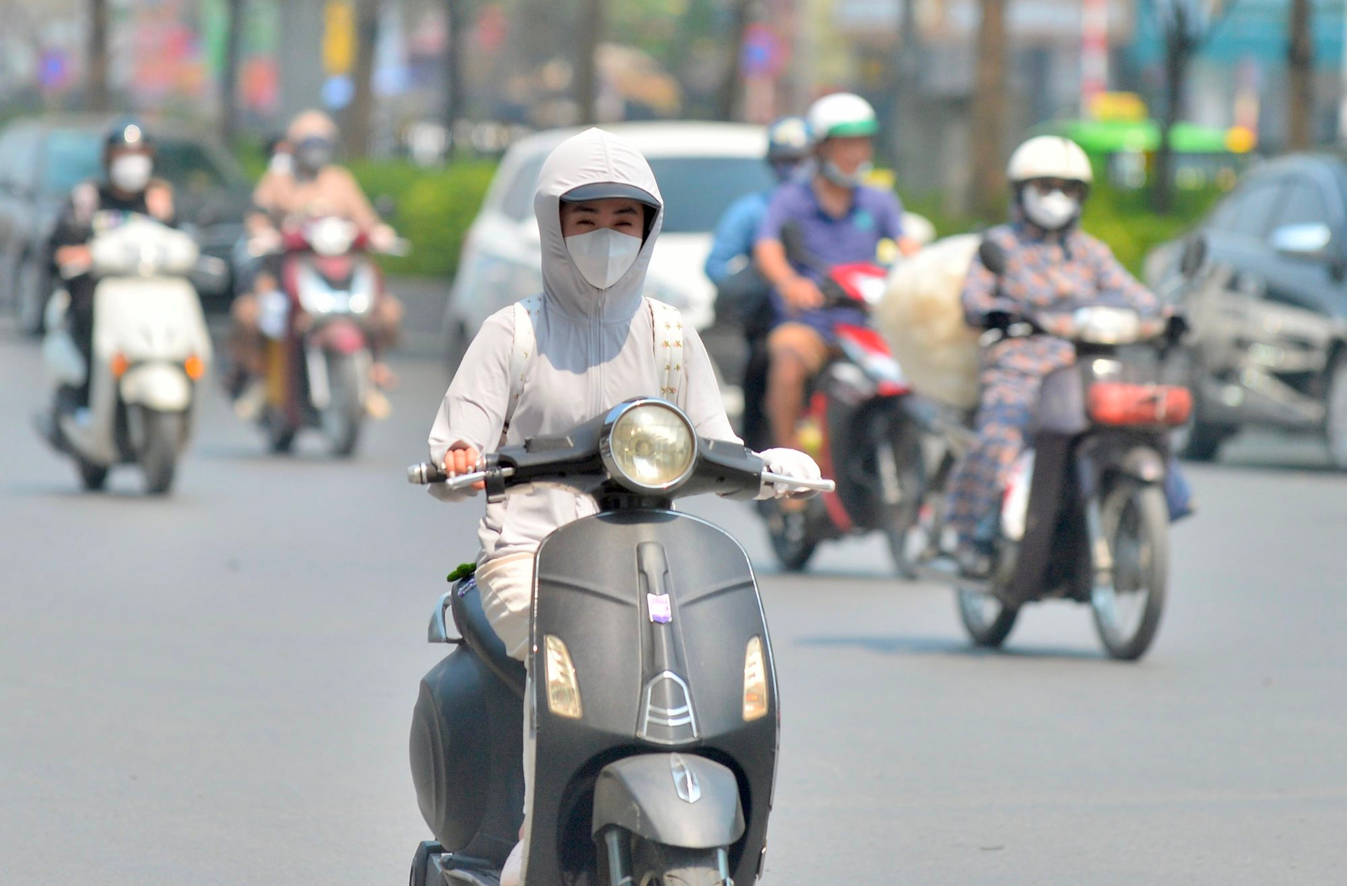 Dự báo thời tiết đêm nay và ngày mai 26/6: Hà Nội và các khu vực trên cả nước