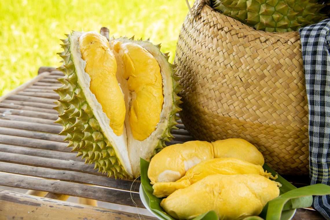 Giá sầu riêng hôm nay 26/6: Sầu Thái bật tăng, Ri6 vẫn trầm lắng, dòng cao cấp giữ giá cao