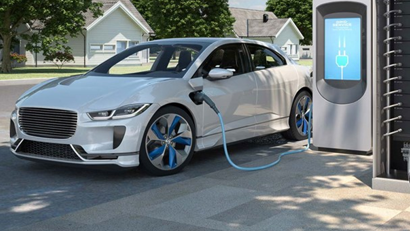 Xe điện chiếm gần 40% doanh số ô tô mới tại Việt Nam, nhược điểm bắt đầu lộ rõ từ những chiếc lốp xe