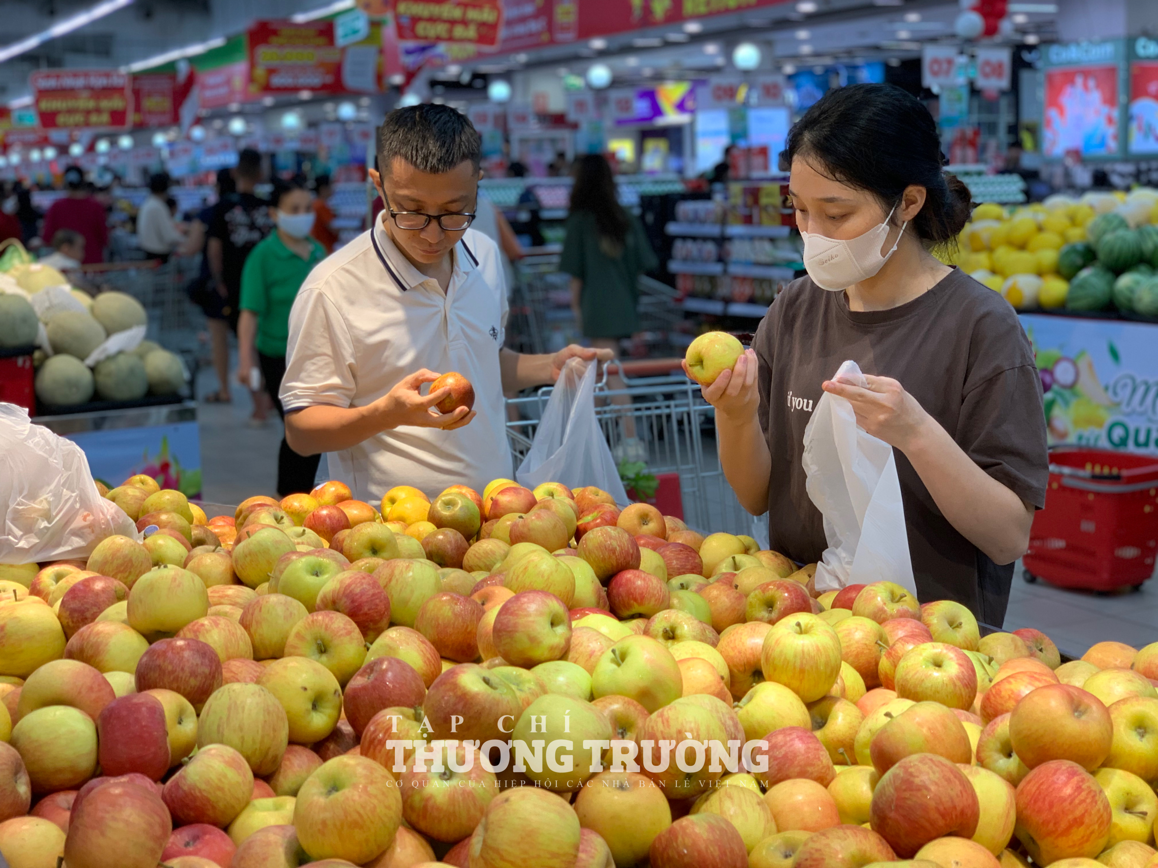 Tiêu dùng nội địa tăng mạnh nhưng sức mua vẫn chưa bứt phá