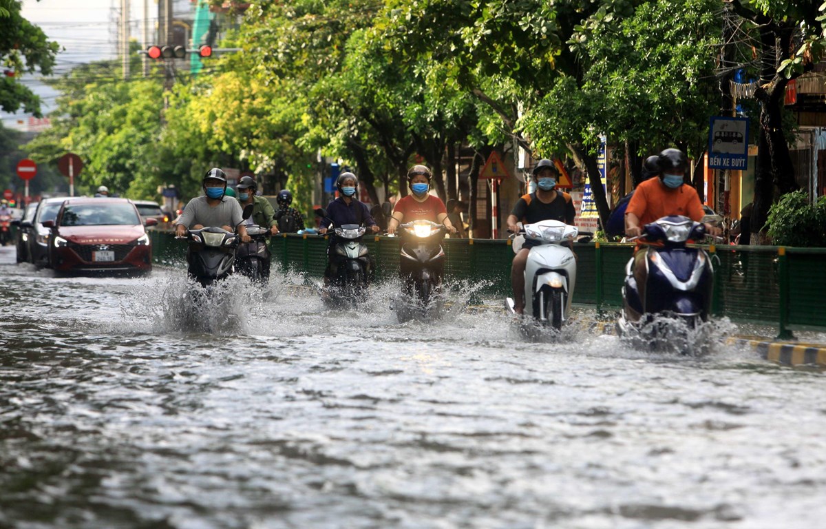 Dự báo thời tiết đêm nay và ngày mai 28/7: Hà Nội và các khu vực trên cả nước